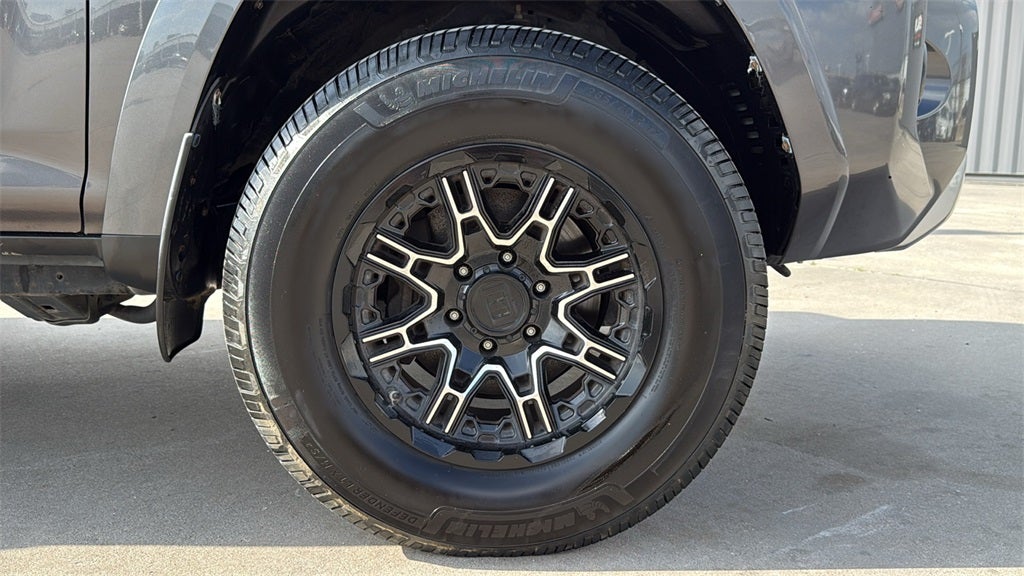 2019 Toyota 4RUNNER TRD Off-Road Premium