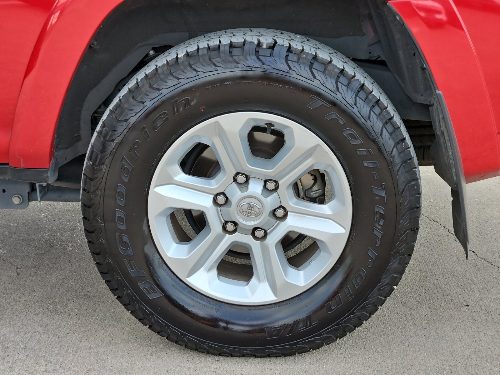 2023 Toyota 4Runner SR5