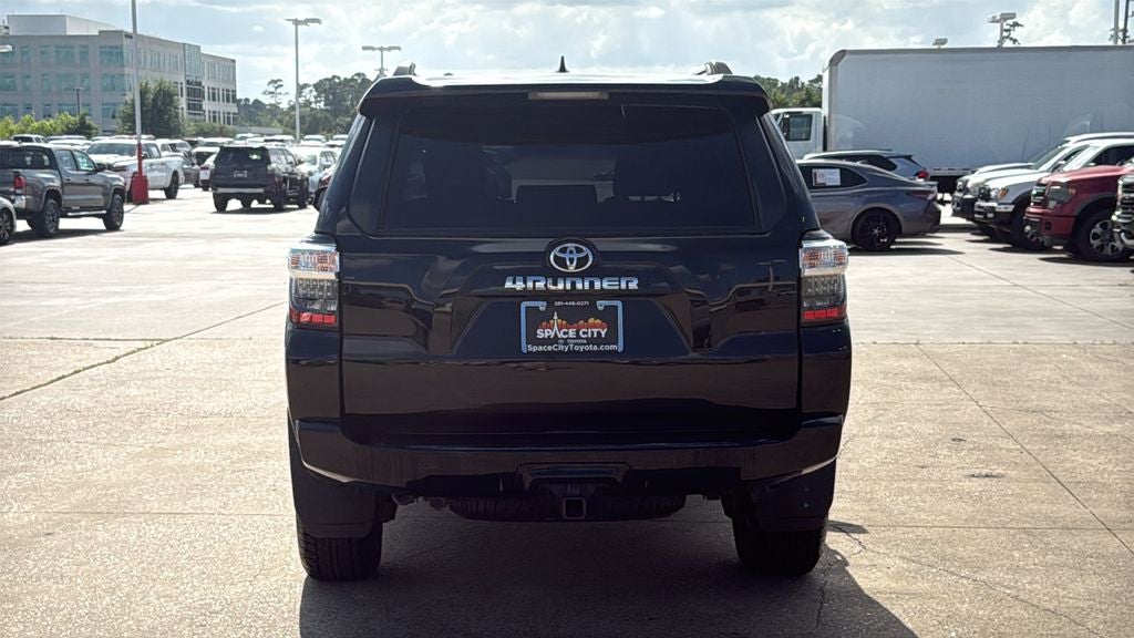 2023 Toyota 4Runner SR5