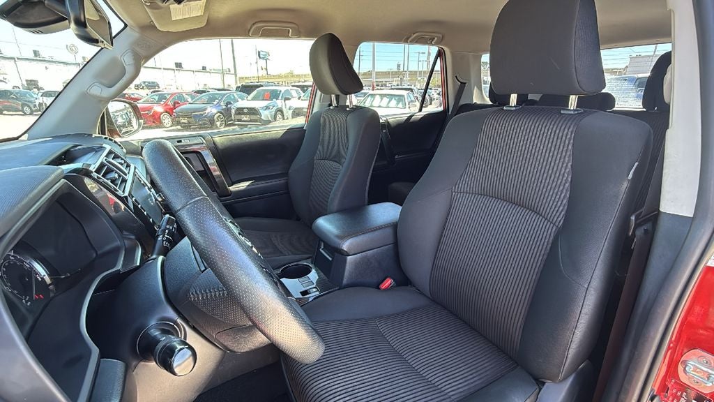 2024 Toyota 4RUNNER TRD Off-Road