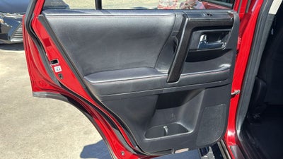 2024 Toyota 4RUNNER TRD Off-Road