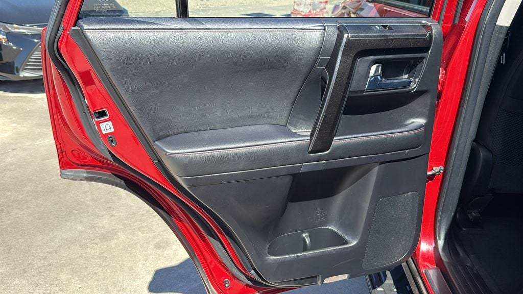 2024 Toyota 4RUNNER TRD Off-Road