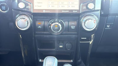 2024 Toyota 4RUNNER TRD Off-Road