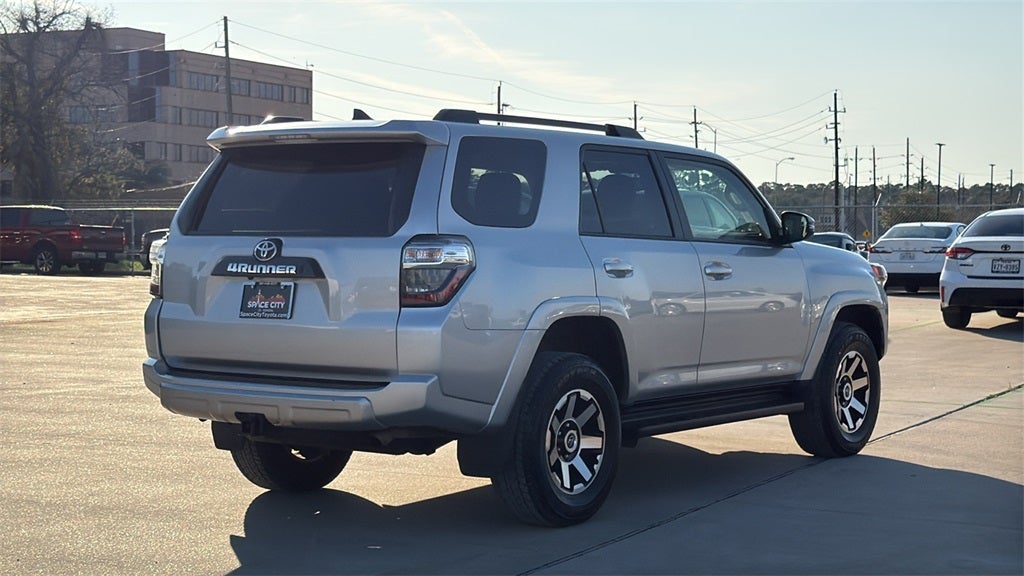 2024 Toyota 4RUNNER TRD Off-Road Premium