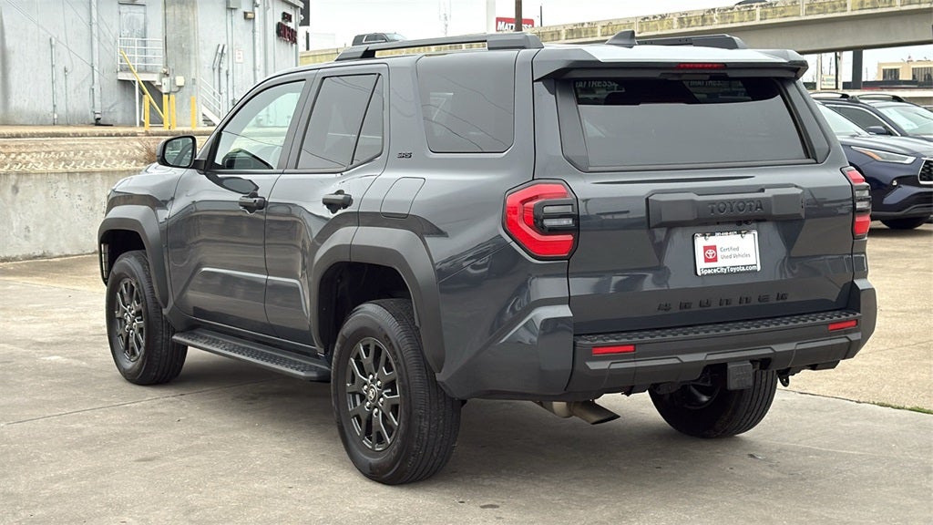 2025 Toyota 4RUNNER SR5