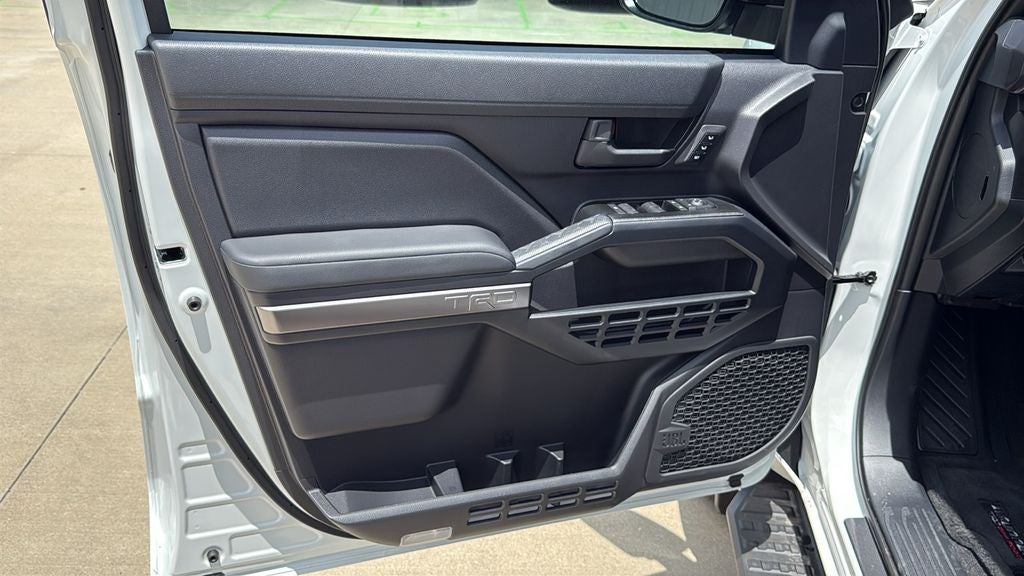 2026 Toyota 4Runner i-FORCE MAX Hybrid TRD Off Road Premium
