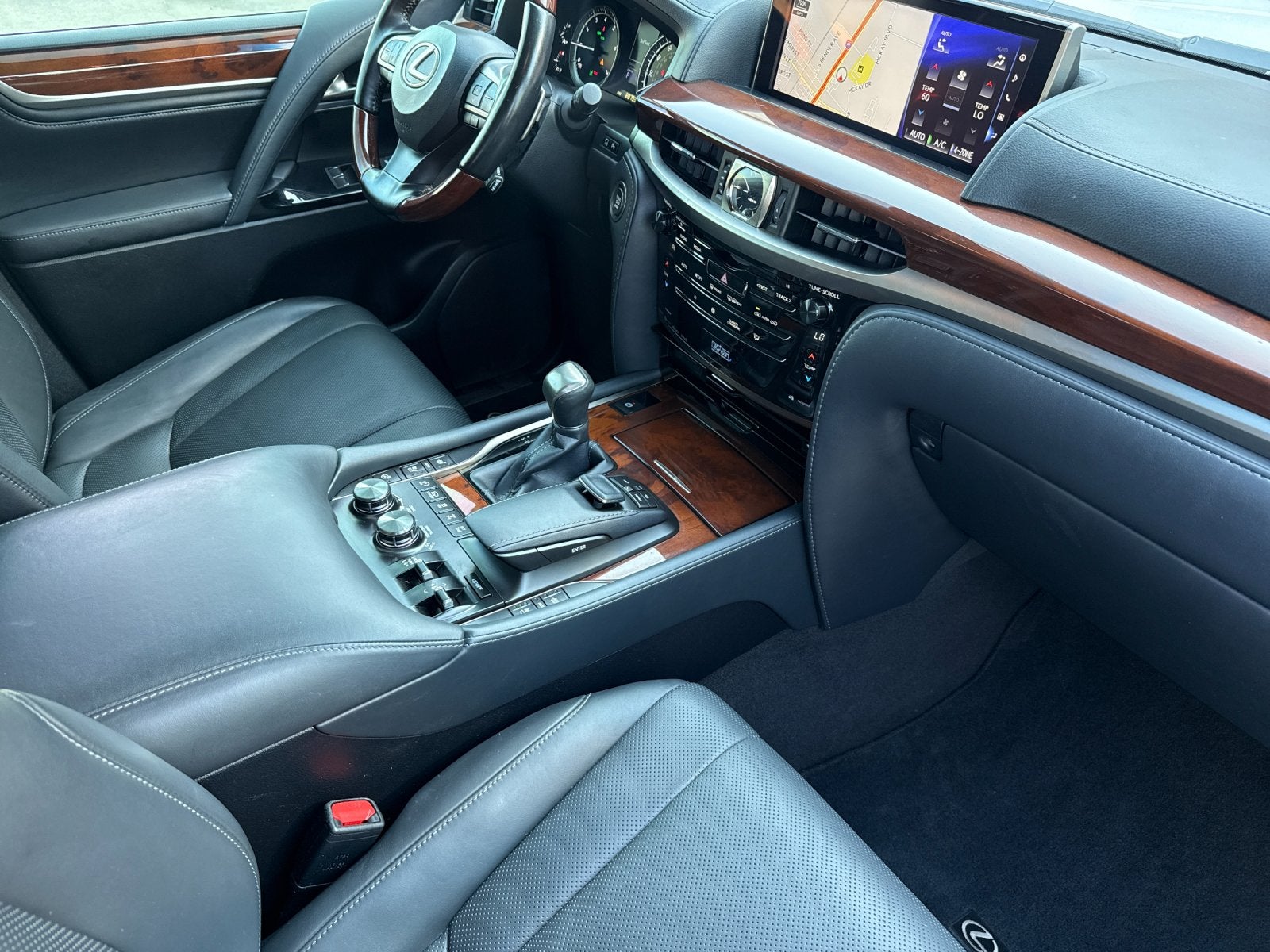 2021 Lexus LX 570