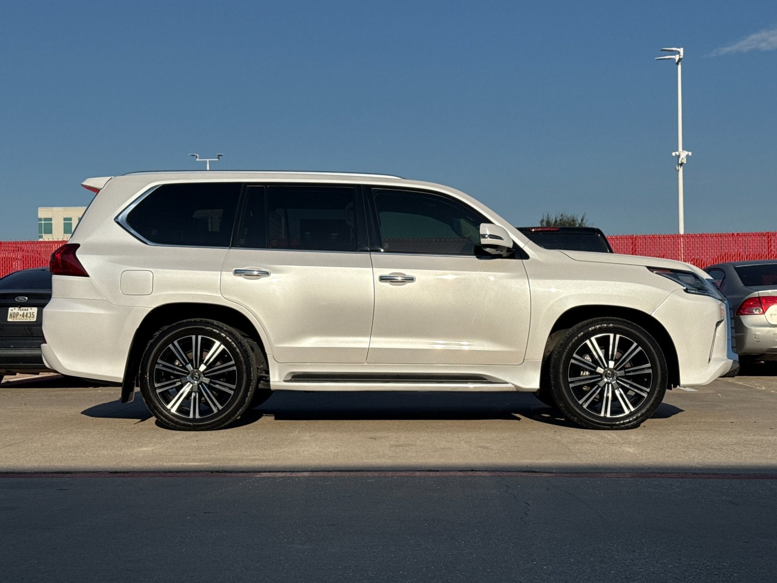 2021 Lexus LX 570