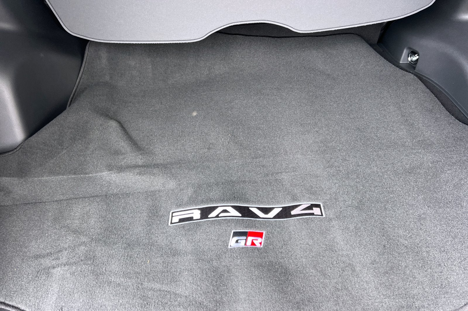 2026 Toyota RAV4 Plug-in Hybrid GR SPORT