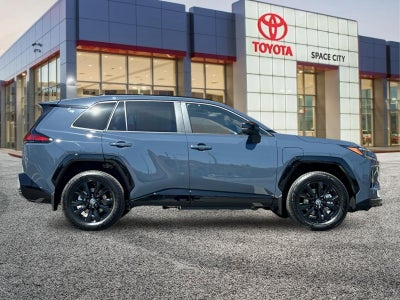 2026 Toyota RAV4 Plug-in Hybrid SE