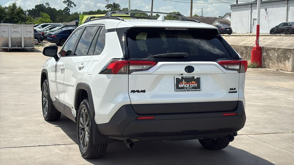 2024 Toyota RAV4 Hybrid XLE Premium