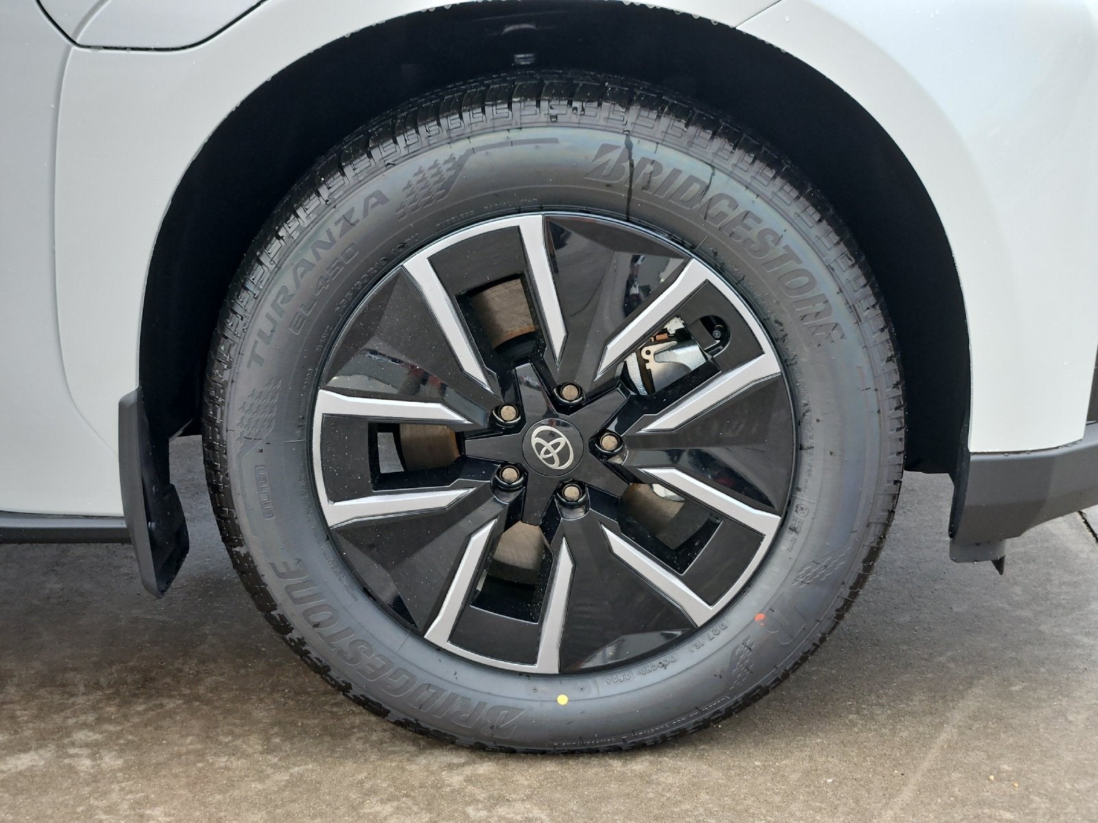 2026 Toyota bZ XLE Plus