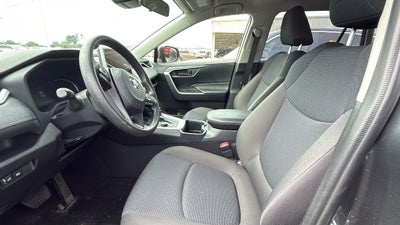 2023 Toyota RAV4 Hybrid LE