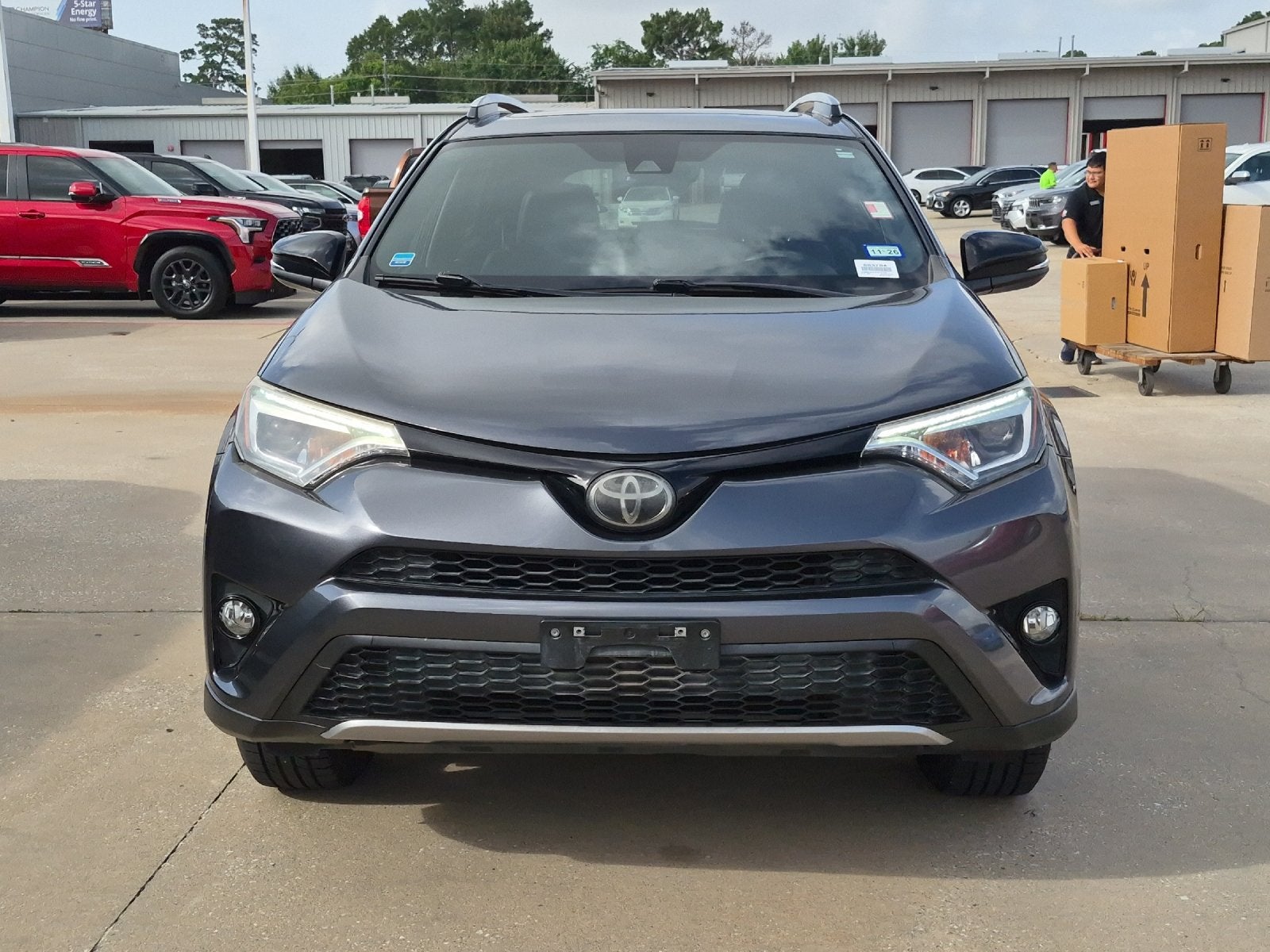 2018 Toyota RAV4 SE
