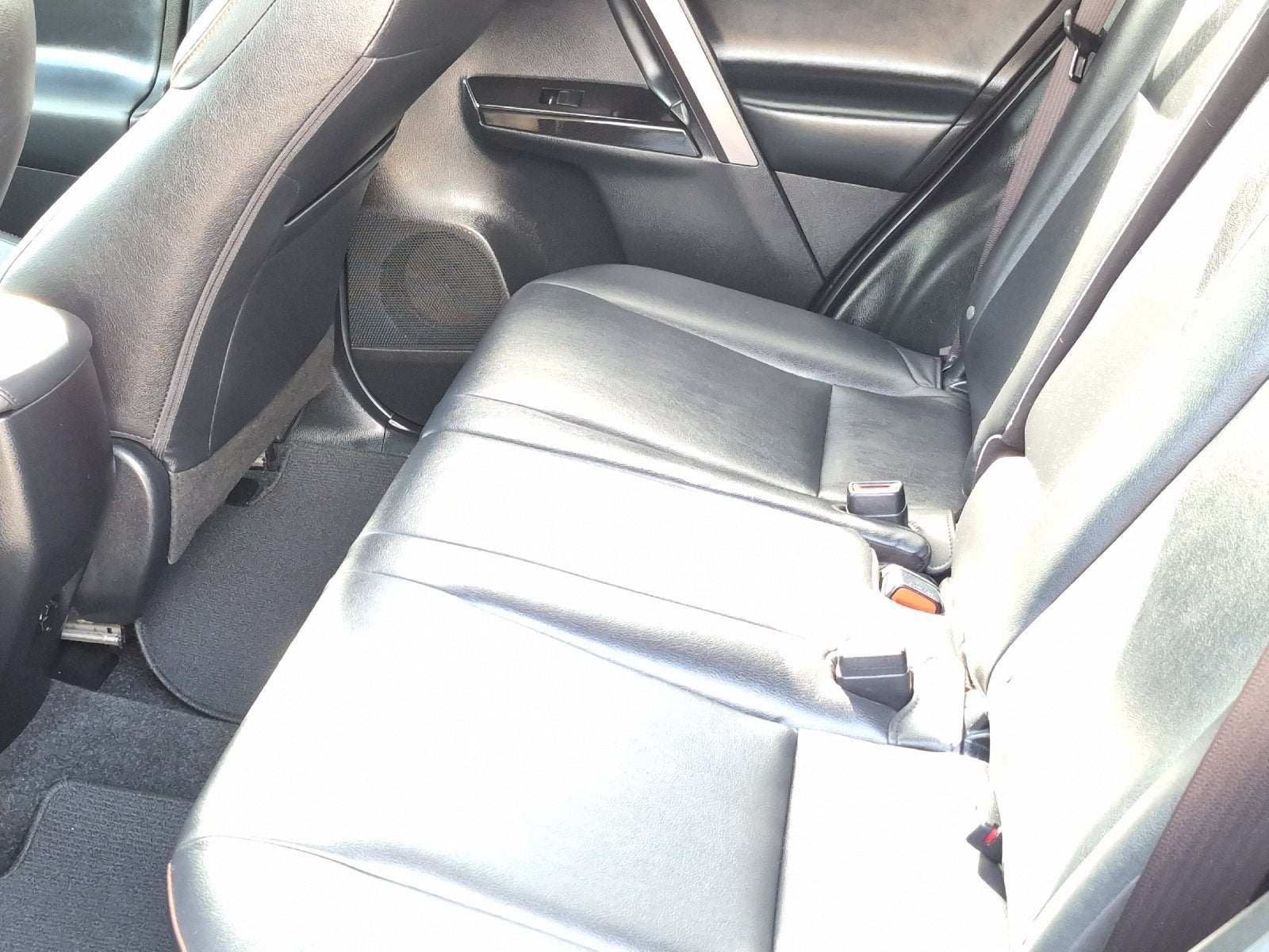 2018 Toyota RAV4 SE