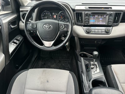 2016 Toyota RAV4 XLE