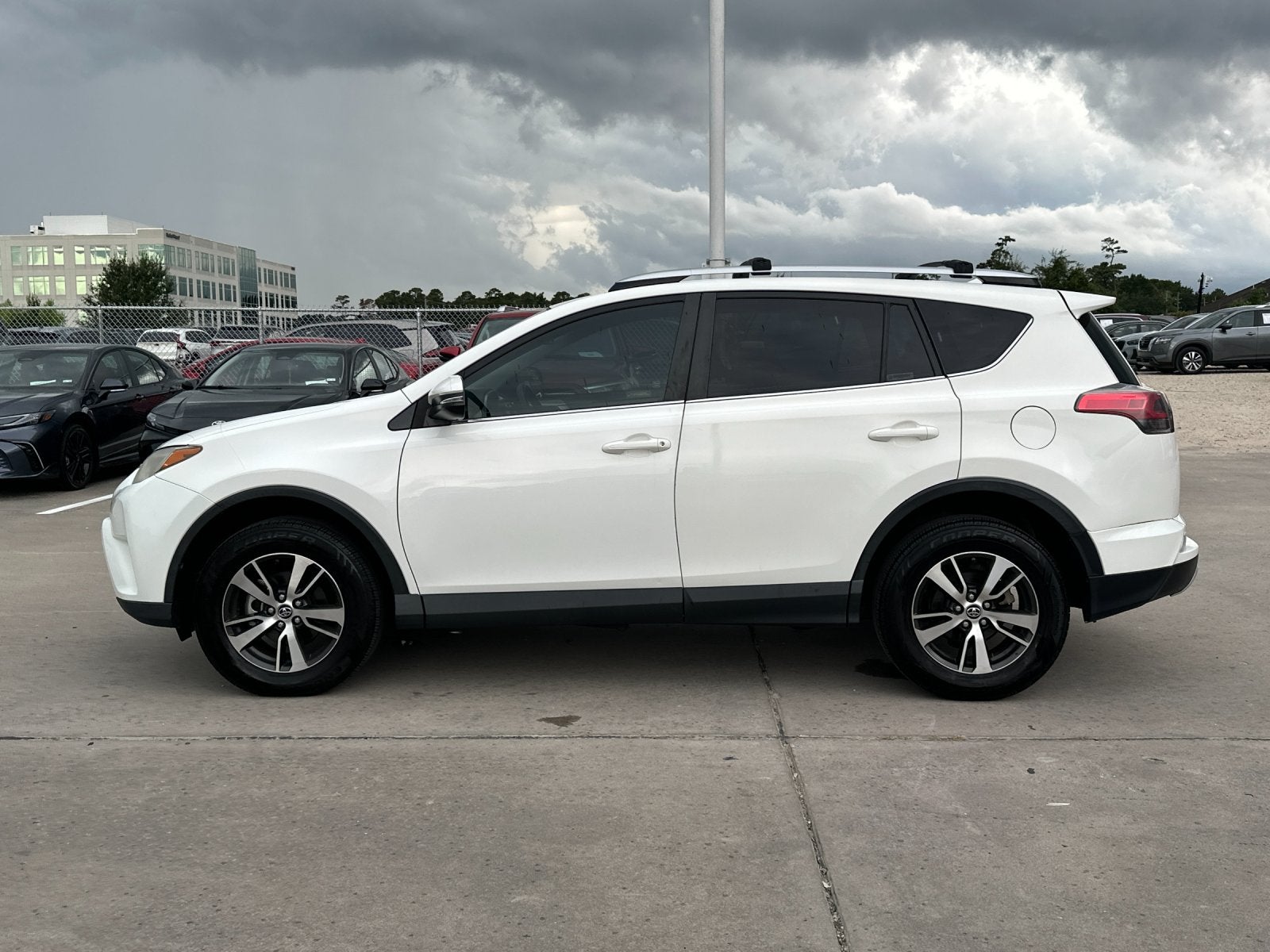 2016 Toyota RAV4 XLE