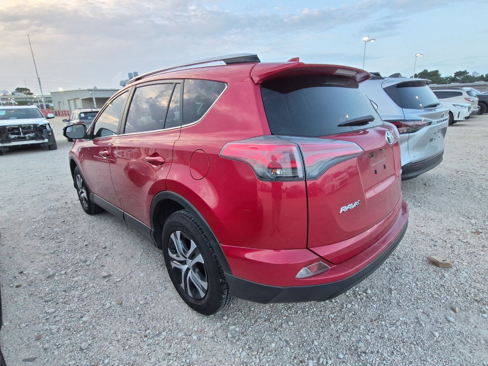 2017 Toyota RAV4 LE