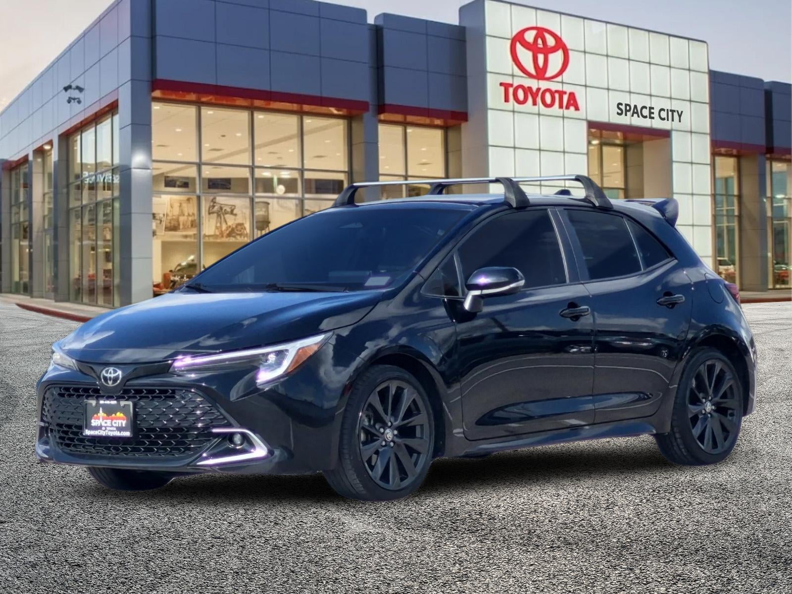2025 Toyota Corolla Hatchback XSE