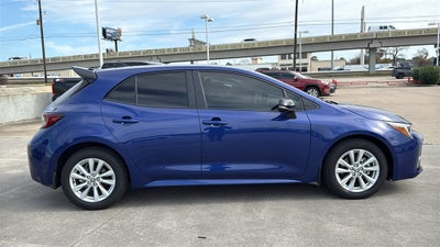 2026 Toyota Corolla Hatchback SE