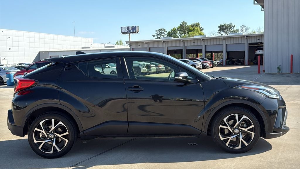 2020 Toyota C-HR XLE