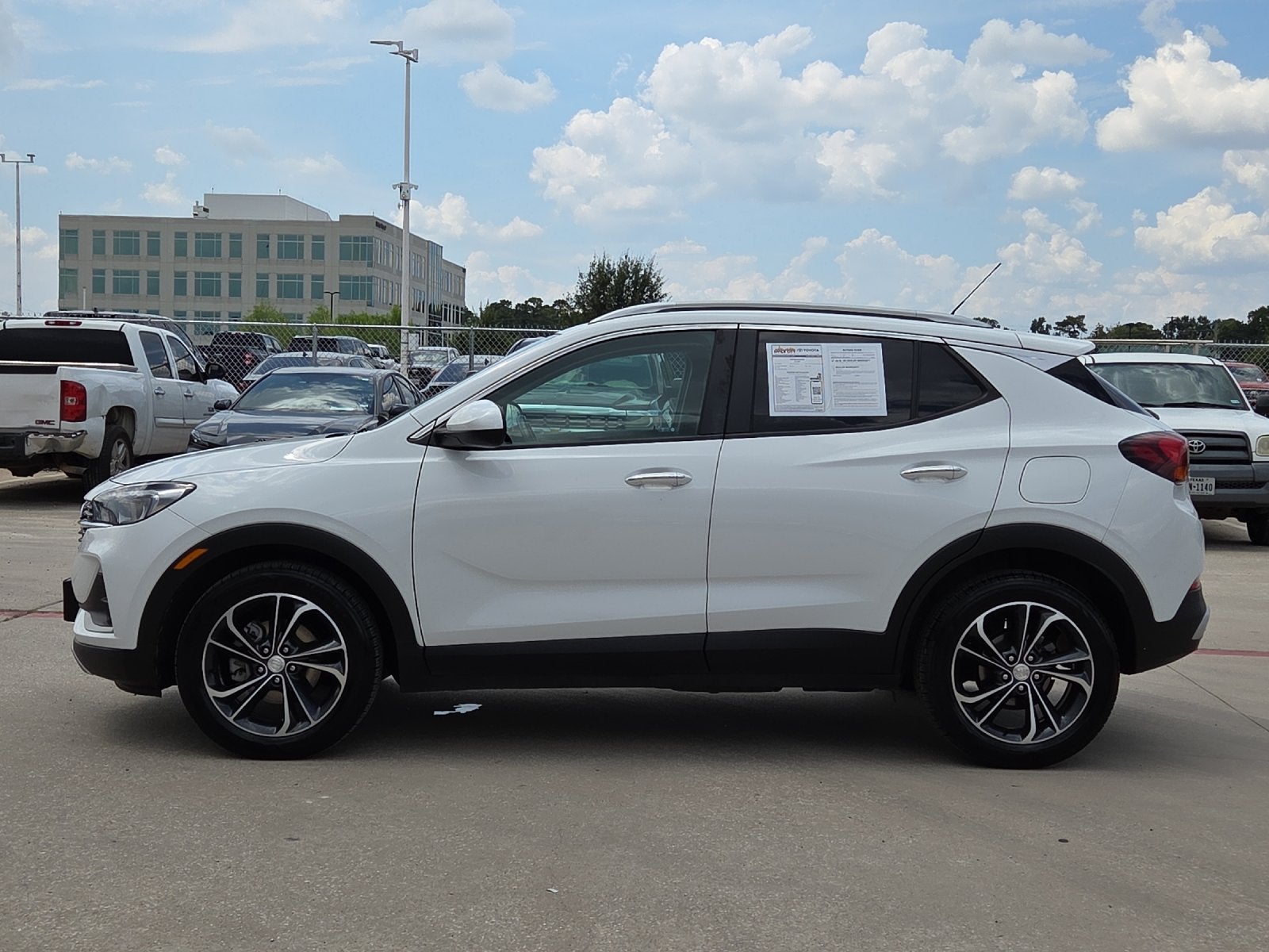 2022 Buick Encore GX Select