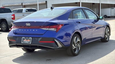 2025 Hyundai Elantra SEL Convenience