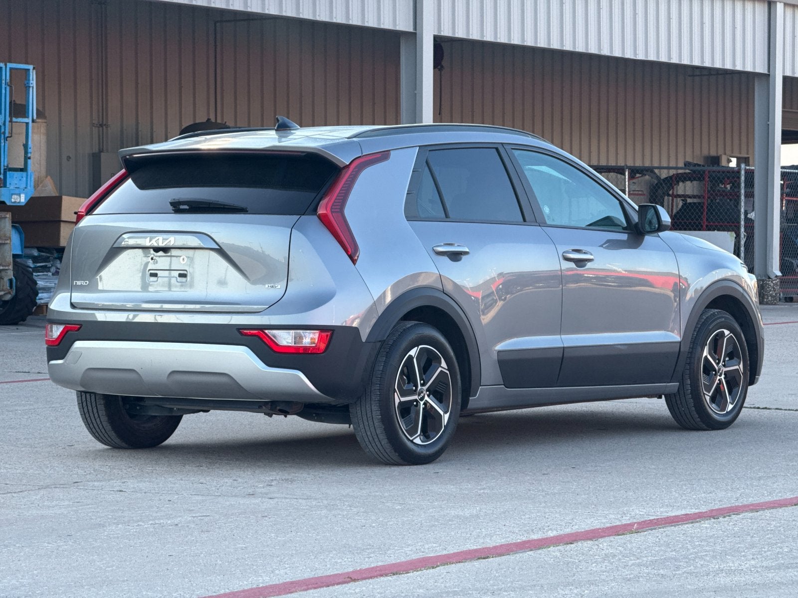 2025 Kia Niro LX
