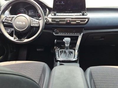 2023 Kia Seltos S