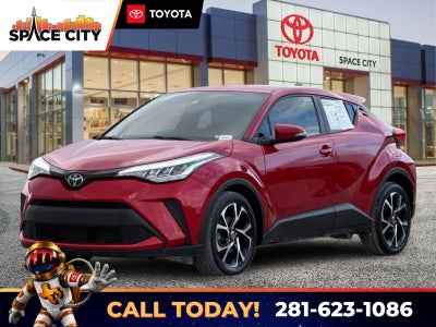 2022 Toyota C-HR XLE