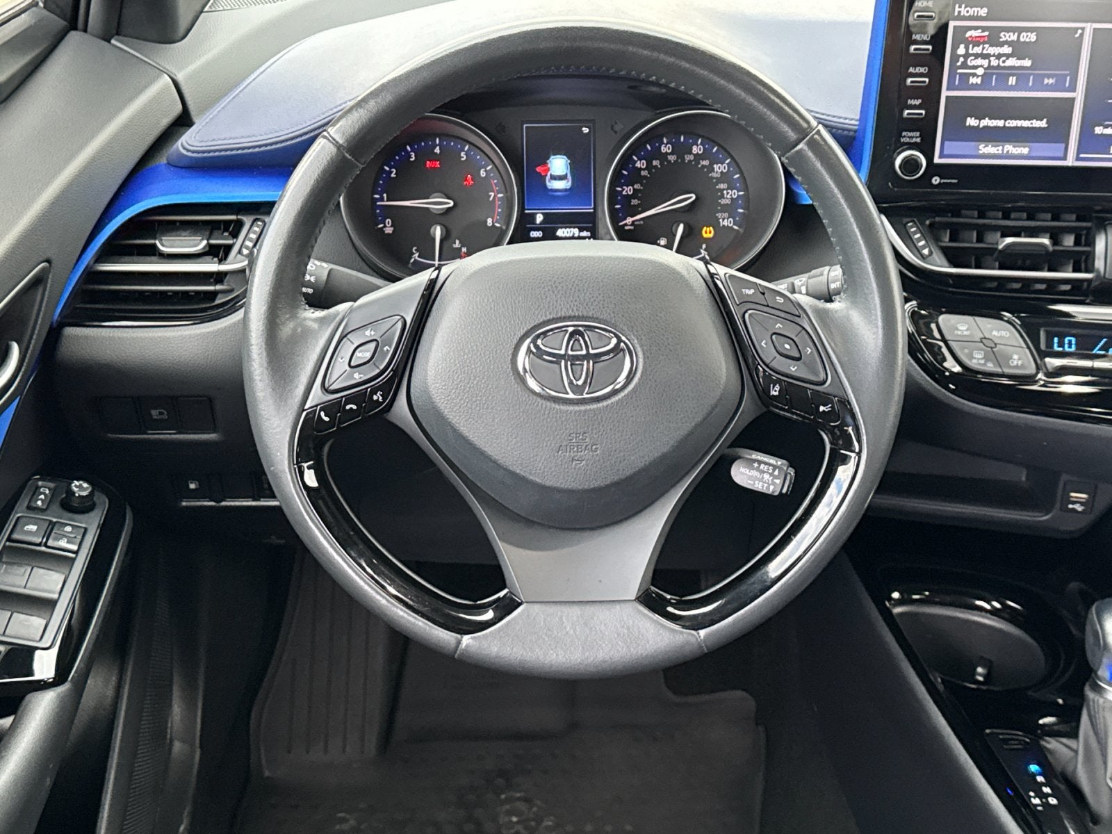 2022 Toyota C-HR XLE