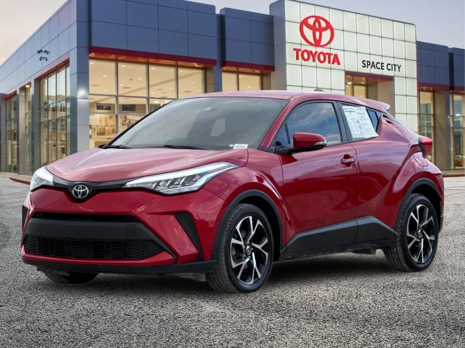 2022 Toyota C-HR XLE