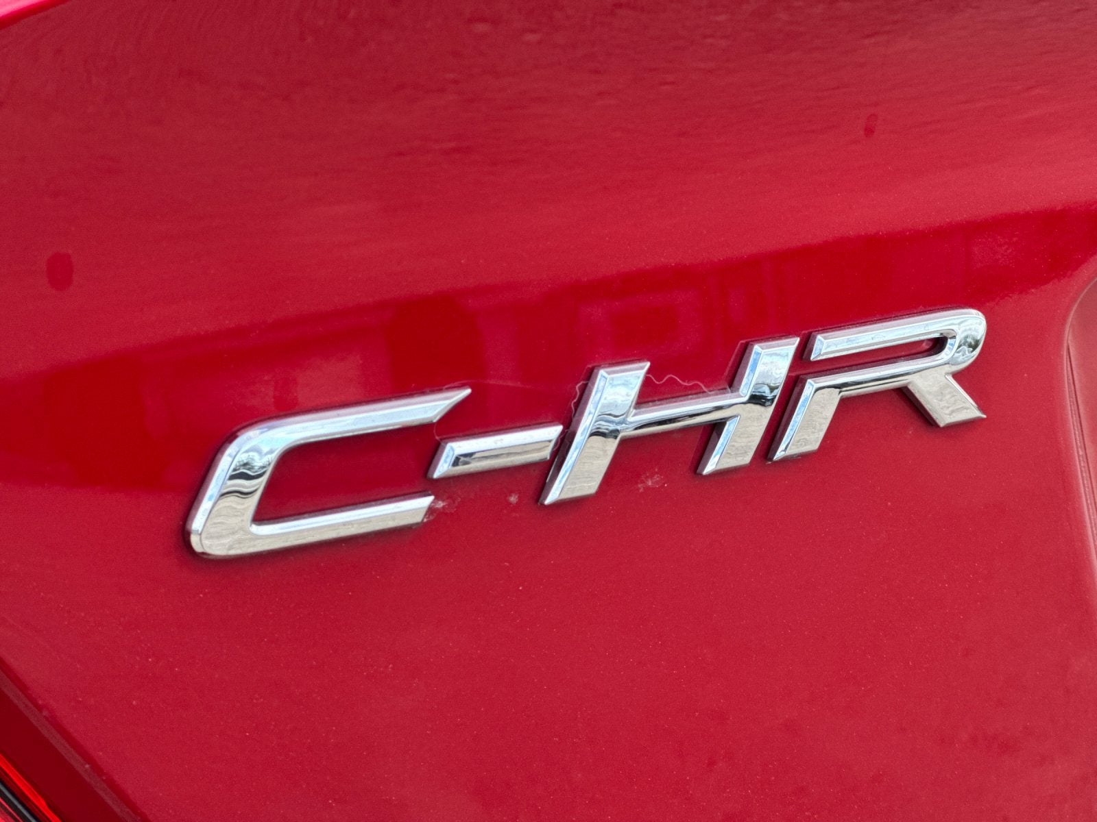 2022 Toyota C-HR XLE