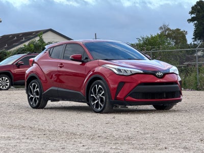 2022 Toyota C-HR XLE