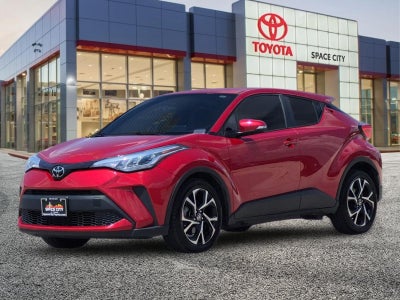 2022 Toyota C-HR XLE