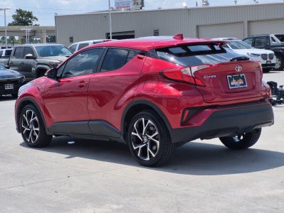2022 Toyota C-HR XLE