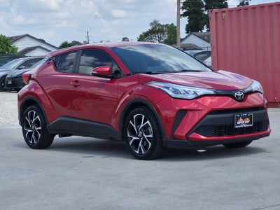 2022 Toyota C-HR XLE