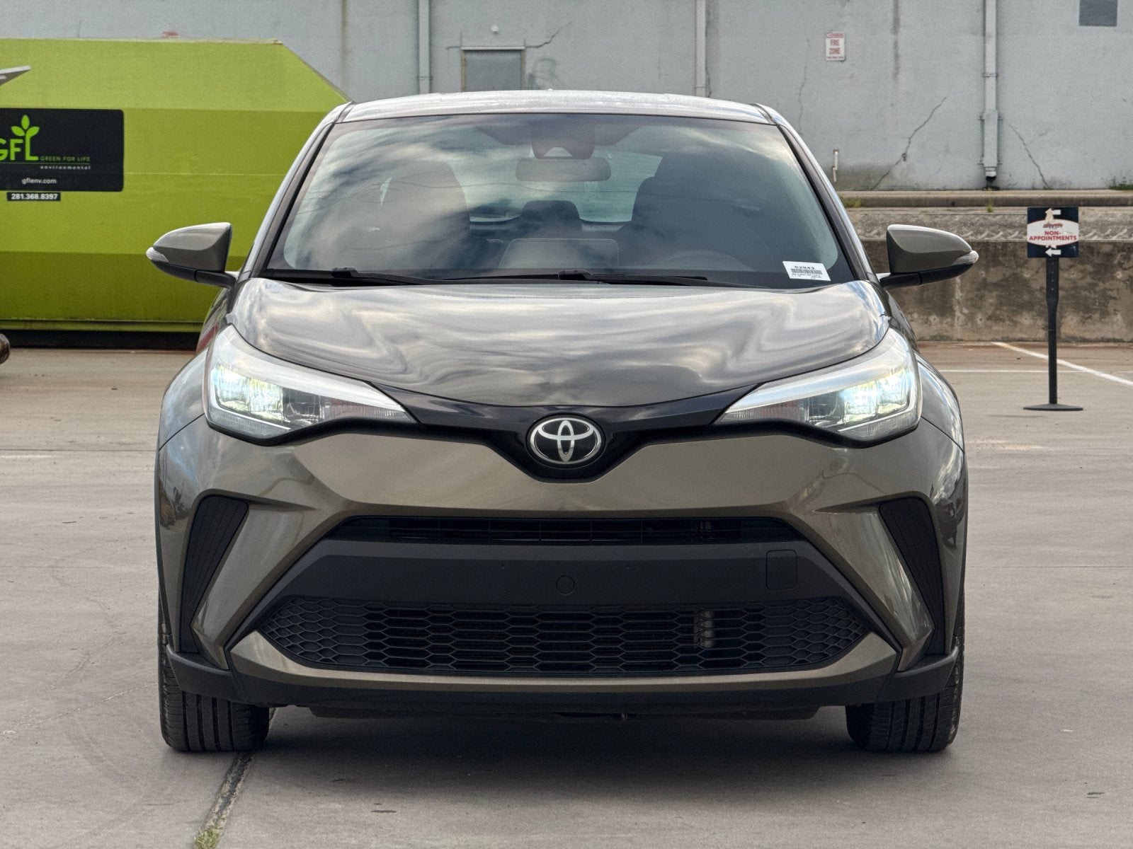 2021 Toyota C-HR LE