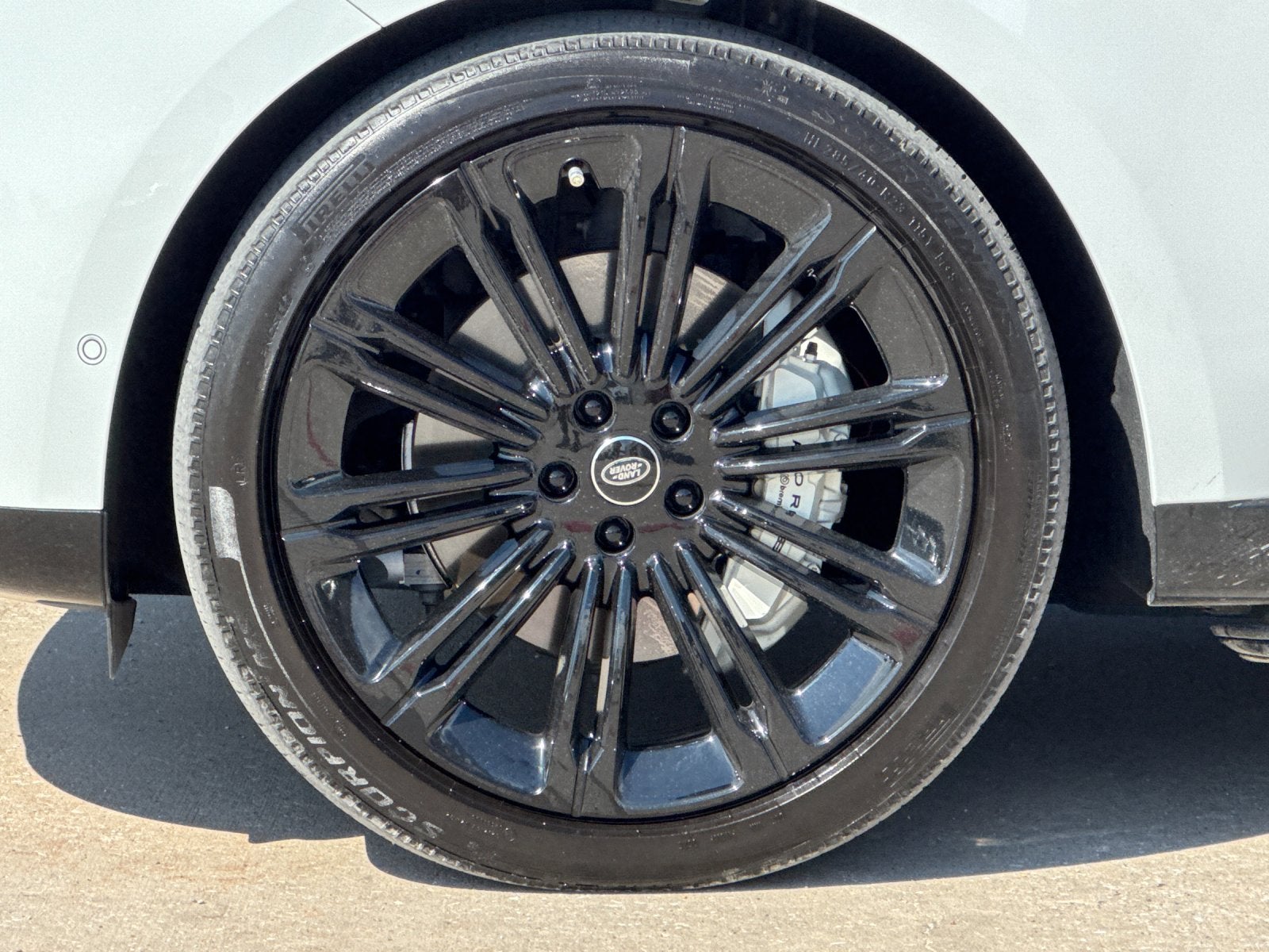 2025 Land Rover Range Rover SE