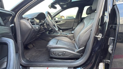 2022 Audi A4 45 S line Premium Plus quattro