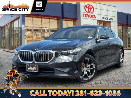 2026 BMW 530i 530i