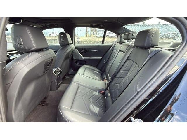 2026 BMW 530i 530i