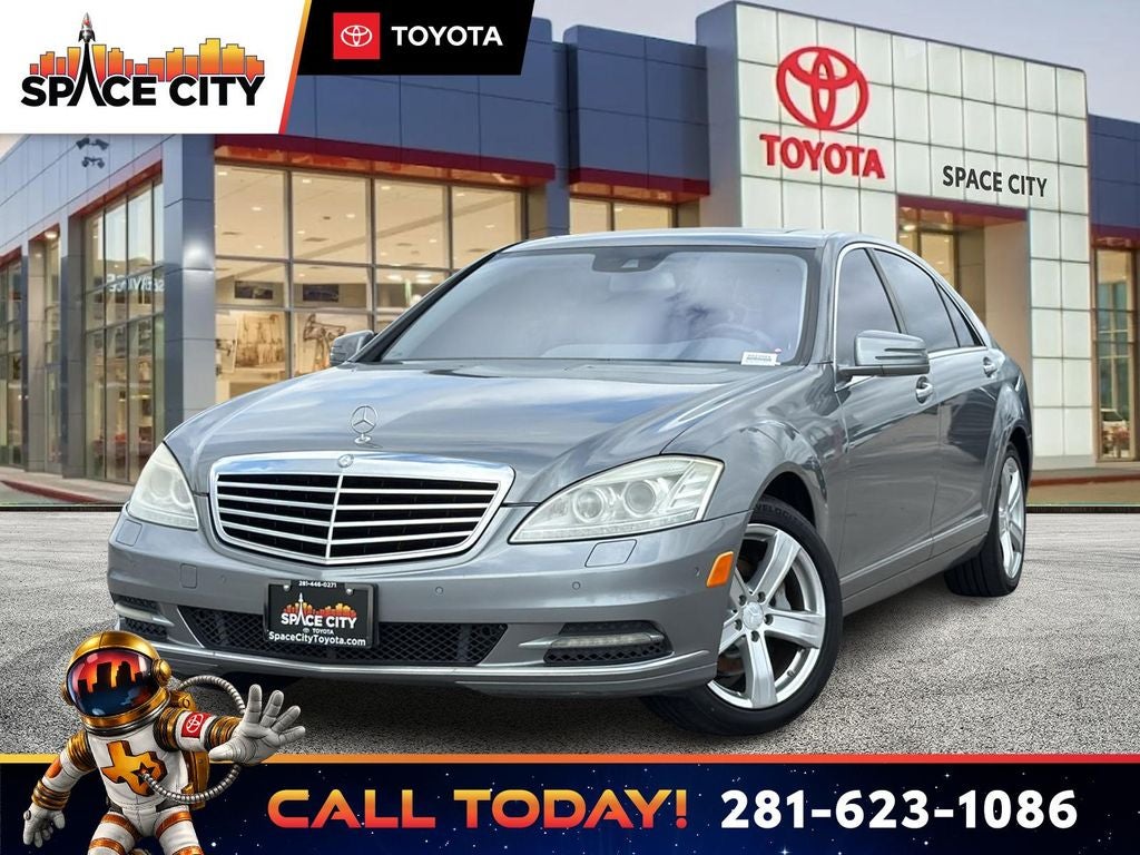 2011 Mercedes-Benz S-Class S 550