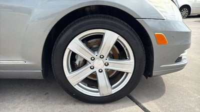 2011 Mercedes-Benz S-Class S 550