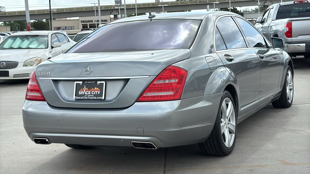 2011 Mercedes-Benz S-Class S 550
