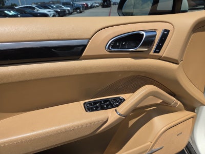 2012 Porsche Cayenne Base