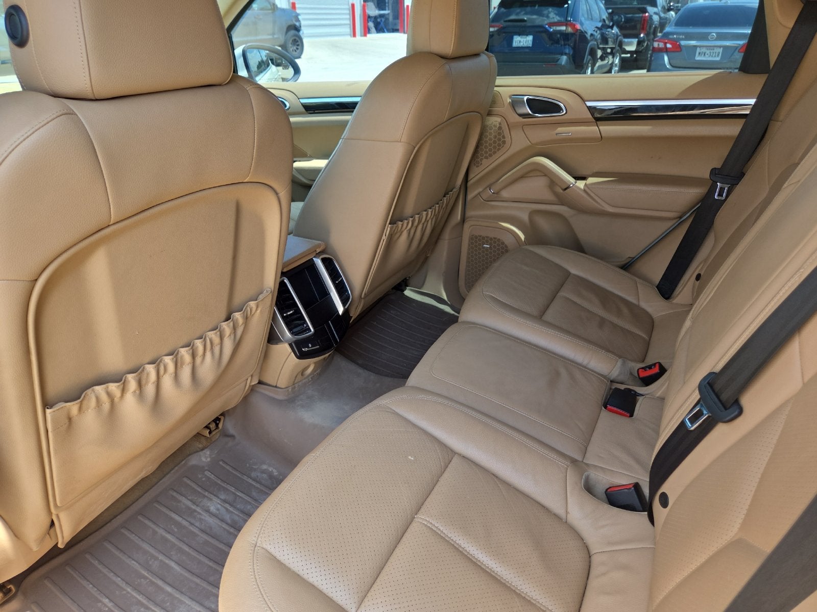 2012 Porsche Cayenne Base