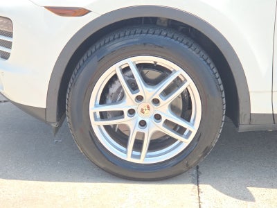 2012 Porsche Cayenne Base