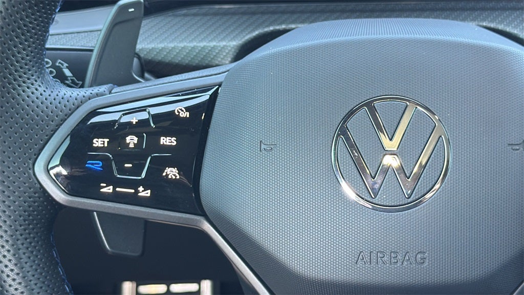2024 Volkswagen Golf R 2.0T