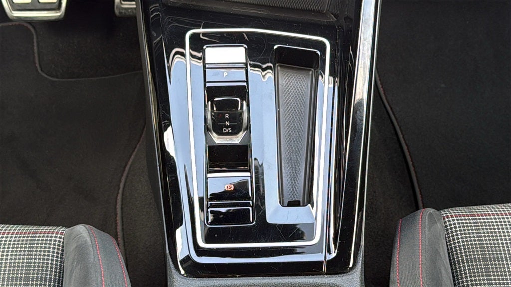 2024 Volkswagen Golf GTI 2.0T S